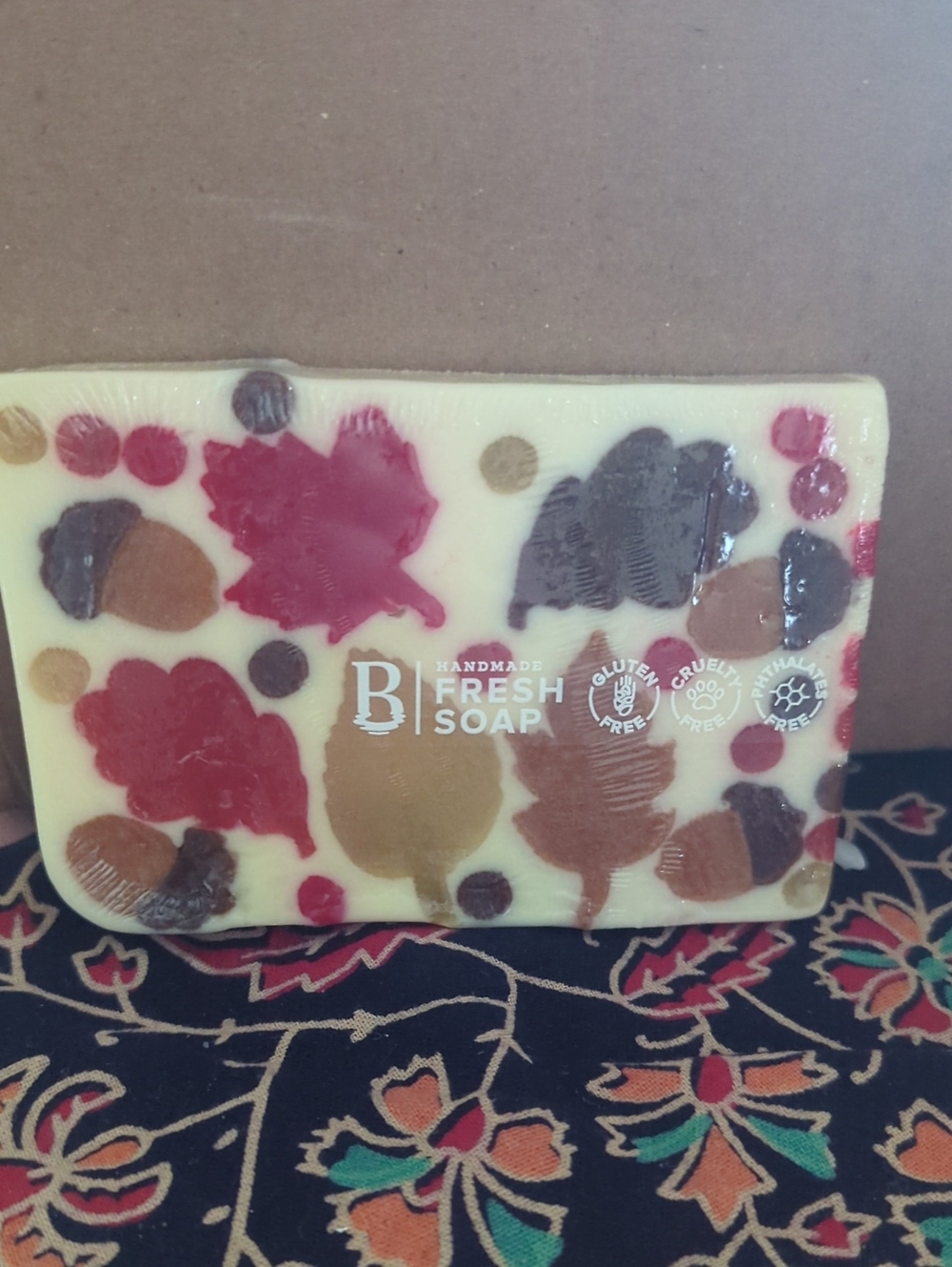 Primal Elements Basin fall Leaves Soap